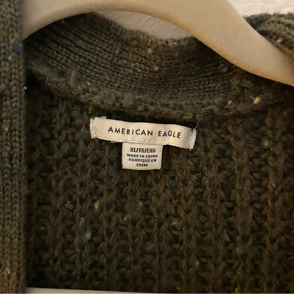 American Eagle Cardigan - Picture 3 of 5